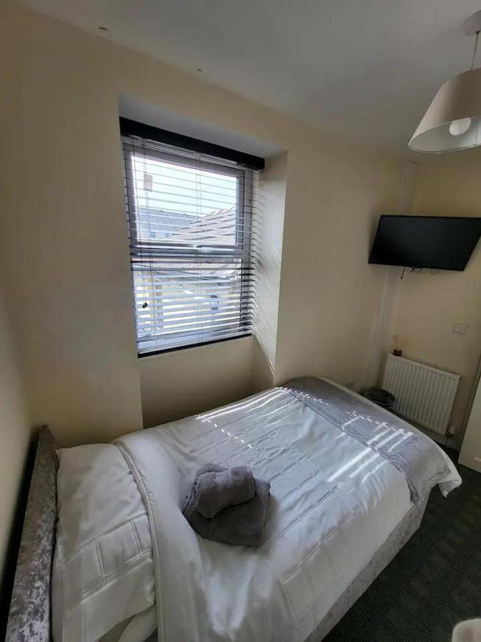 Dublin Packet - Single Room 3 Holyhead Extérieur photo